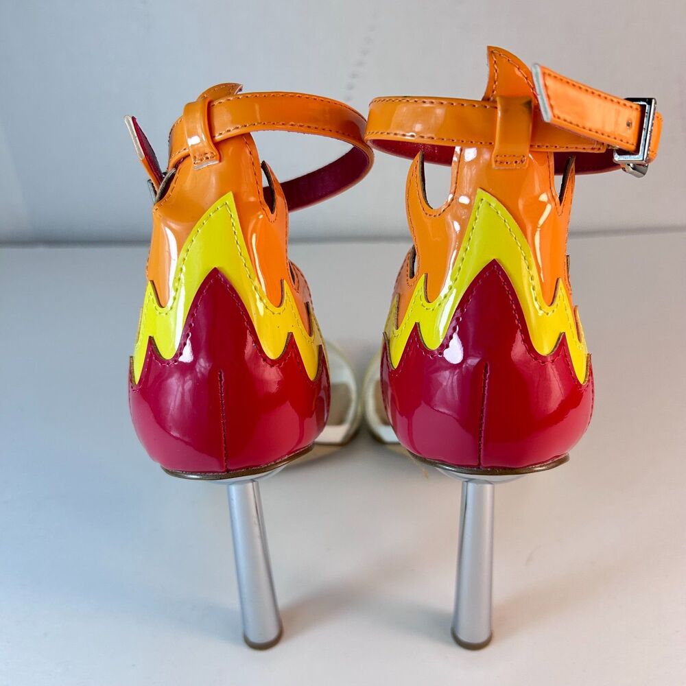 Gianni Bini Women's Red Orange Flame Patent Ankle Strap High Heel Sandals 7.5M - Picture 4 of 11